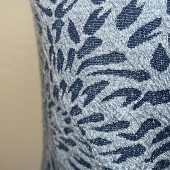 Deletta Blue Gray Floral Print Cap Sleeve Dress w/ Open Back Womens Size M - Picture 8 of 14